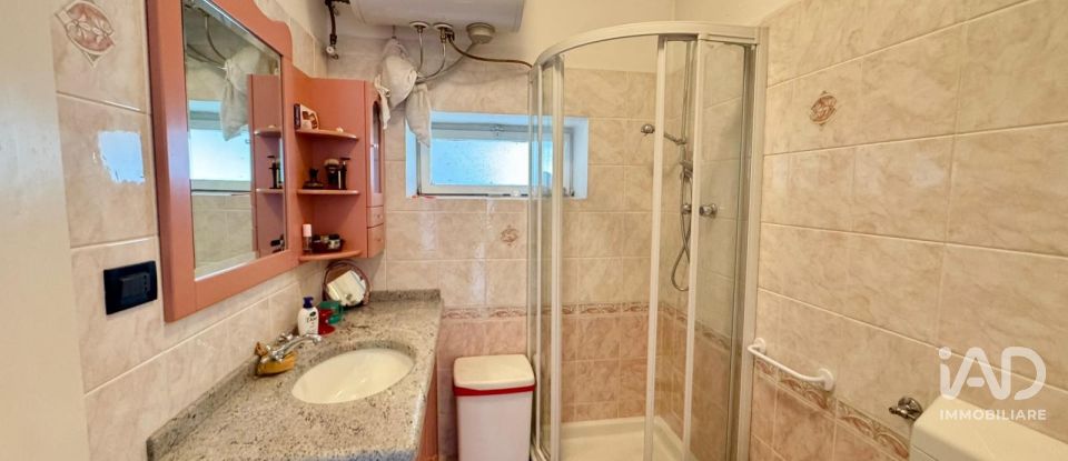 Four-room apartment of 77 m² in Bardineto (17057)