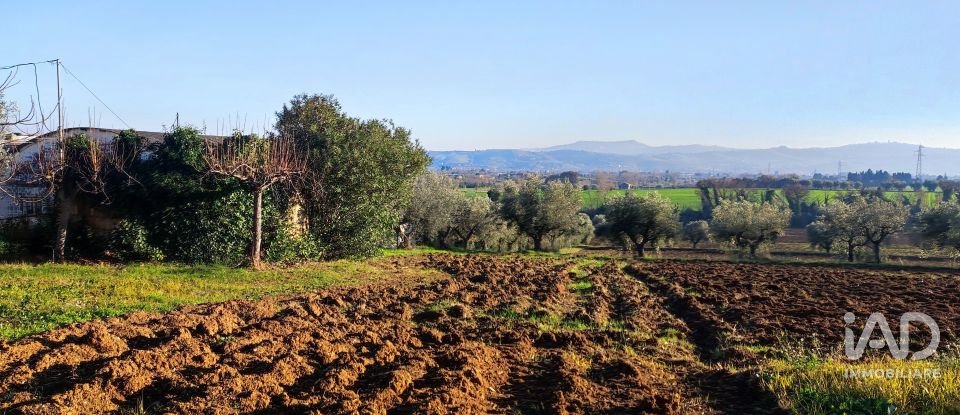 Casa indipendente 12 locali di 700 m² in Giulianova (64021)