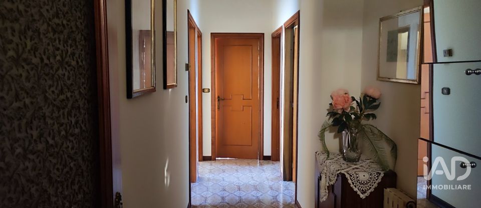 Casa indipendente 12 locali di 700 m² in Giulianova (64021)