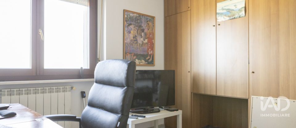 Appartamento 5 locali di 111 m² a Macerata (62100)