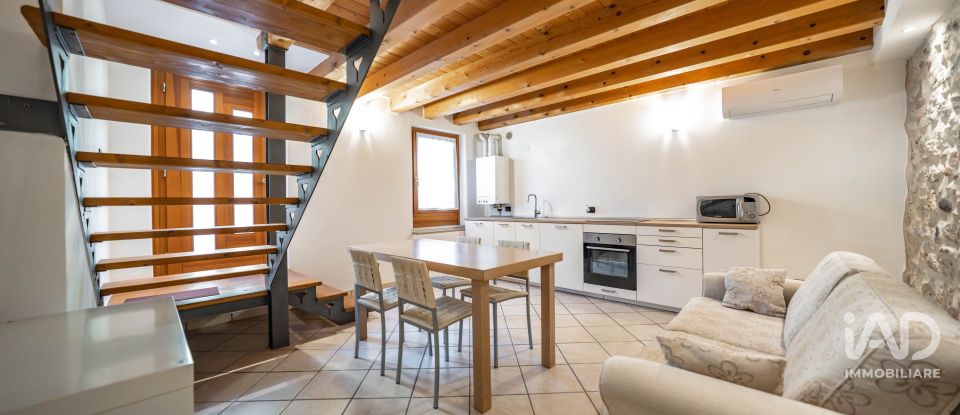 Apartment 0 rooms of 74 m² in Sant'Ambrogio di Valpolicella (37060)