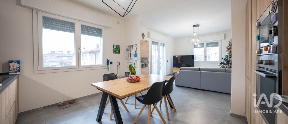 House 7 rooms of 220 m² in Portomaggiore (44015)