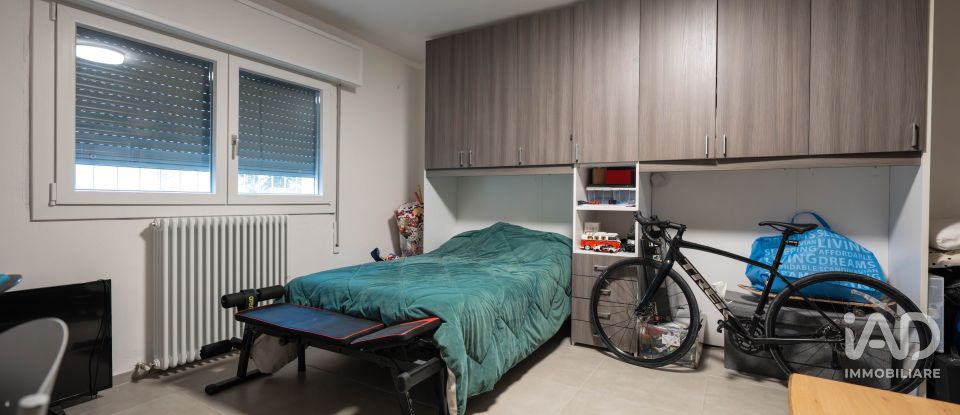 House 7 rooms of 220 m² in Portomaggiore (44015)