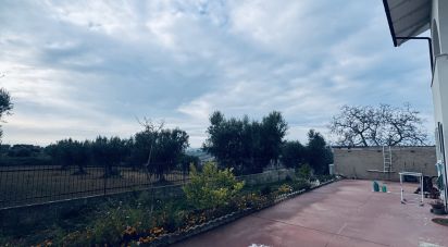 Casa indipendente 5 locali di 245 m² in Mosciano Sant'Angelo (64023)