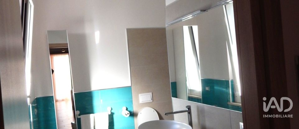 Townhouse 5 rooms of 245 m² in Mosciano Sant'Angelo (64023)