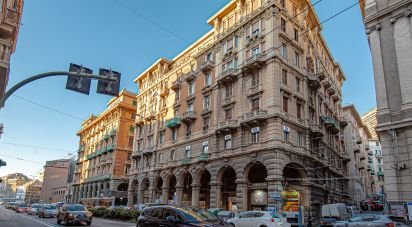 Apartment 6 rooms of 219 m² in Genova (16149)
