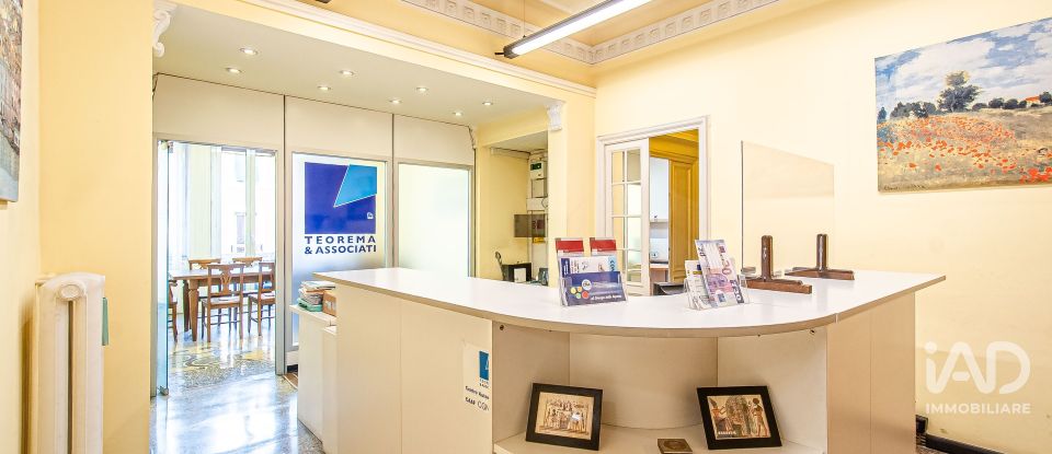 Apartment 6 rooms of 219 m² in Genova (16149)