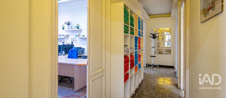 Apartment 6 rooms of 219 m² in Genova (16149)