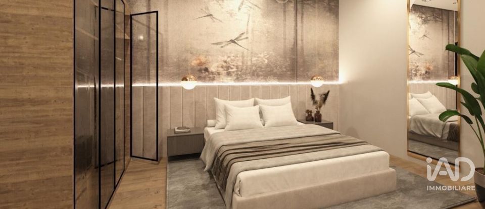 Three-room apartment of 65 m² in Milano (20135)