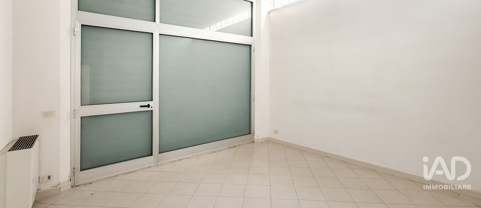 House 7 rooms of 235 m² in Monterubbiano (63825)