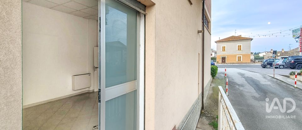 House 7 rooms of 235 m² in Monterubbiano (63825)