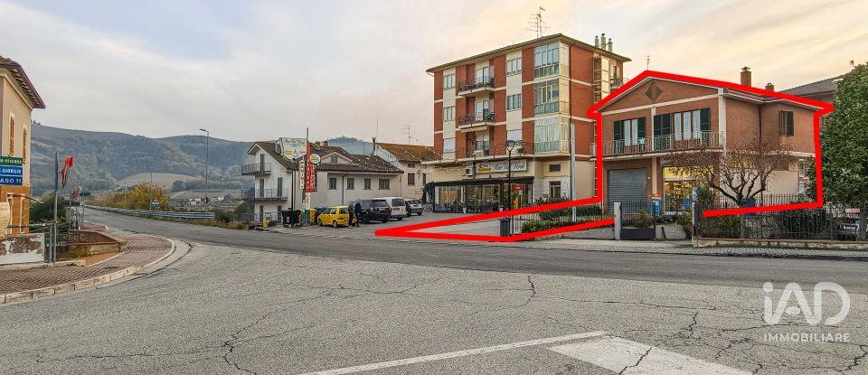 House 7 rooms of 235 m² in Monterubbiano (63825)