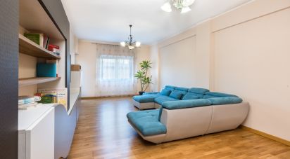 Appartamento 5 locali di 151 m² a San Cesareo (00030)