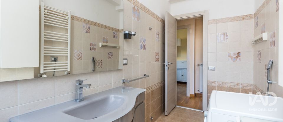 Apartment 5 rooms of 151 m² in San Cesareo (00030)