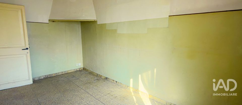 House 4 rooms of 89 m² in Assisi (06081)