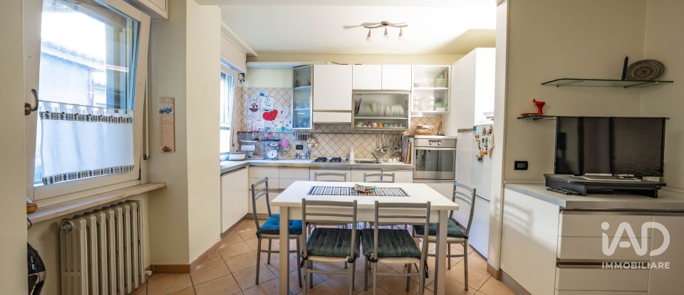 House 5 rooms of 169 m² in Cavriana (46040)