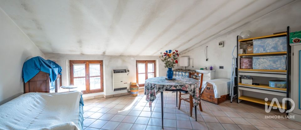 House 5 rooms of 169 m² in Cavriana (46040)