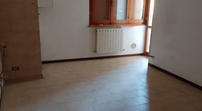 Appartamento 9 locali di 185 m² a Fabriano (60044)
