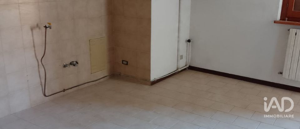 Appartamento 9 locali di 185 m² a Fabriano (60044)