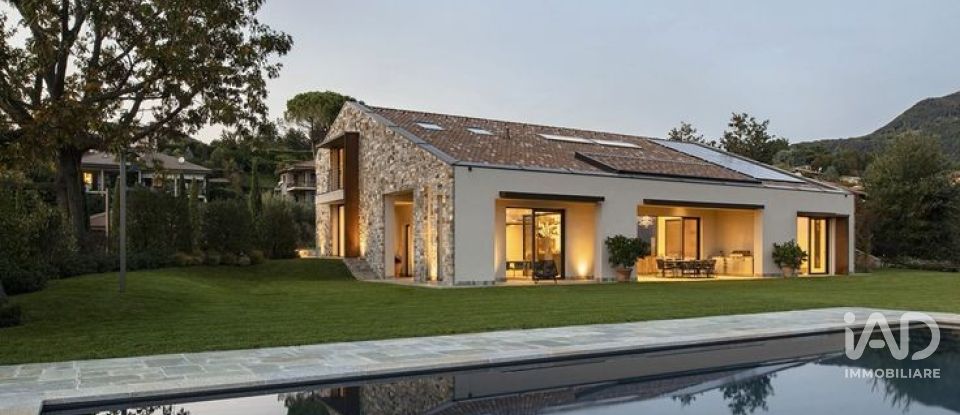 Farm 5 rooms of 110 m² in Rosciano (65020)