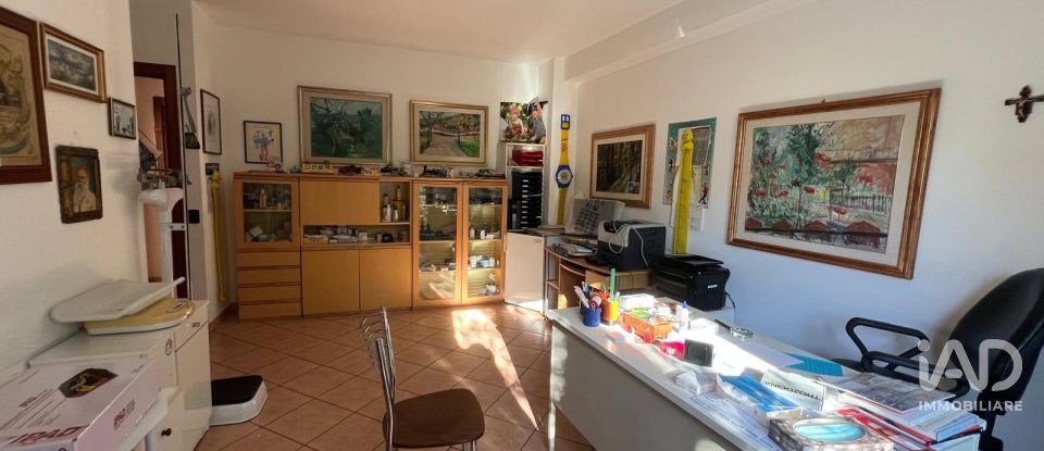 Appartamento 0 locali di 91 m² a Tortolì (08048)