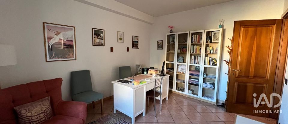 Appartamento 0 locali di 91 m² a Tortolì (08048)