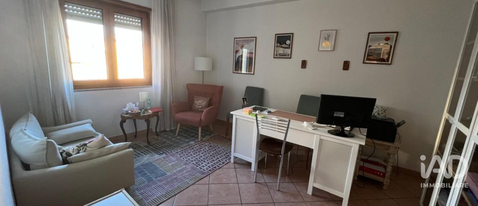Appartamento 0 locali di 91 m² a Tortolì (08048)