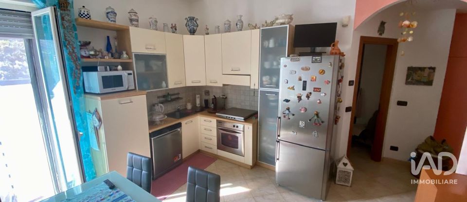 Trilocale di 60 m² a Sanremo (18038)