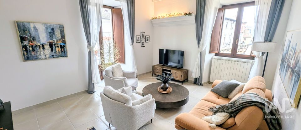 Appartamento 5 locali di 90 m² a Introdacqua (67030)