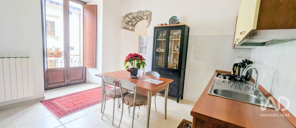 Appartamento 5 locali di 90 m² a Introdacqua (67030)