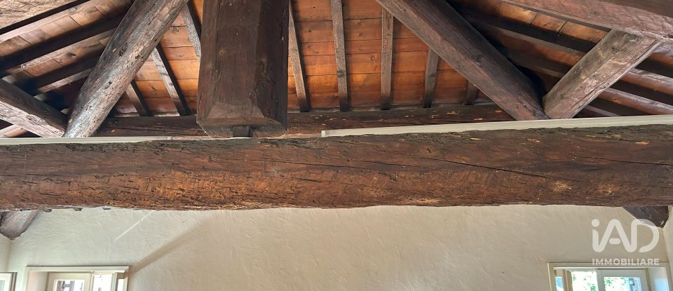 Casale 6 locali di 420 m² in Verona (37142)