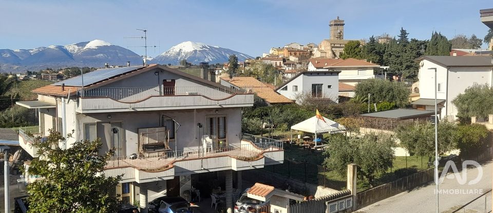 Loft 4 rooms of 149 m² in Bellante (64020)