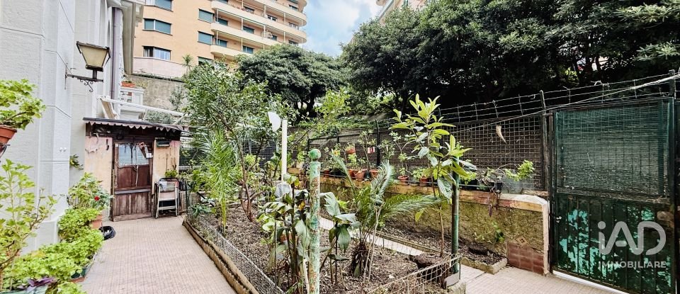 Appartamento 6 locali di 110 m² a Genova (16146)