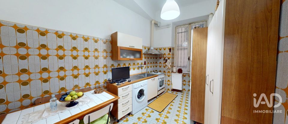 Appartamento 6 locali di 110 m² a Genova (16146)